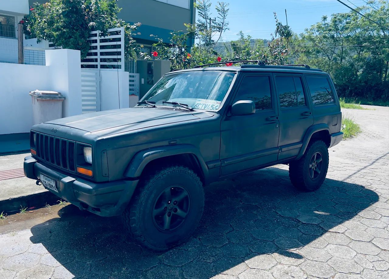 Jeep Cherokee Sport 4.0 Mec./aut. 1998
