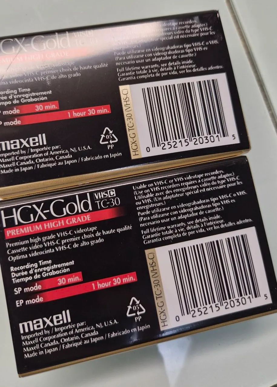 2 Fitas Lacradas VHS-C Maxell - Foto 2