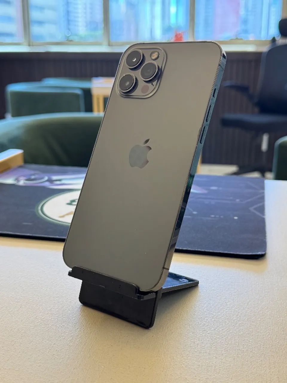 iPhone 12 Pro Max 128GB Grafite - SEMINOVO - LOJA FISICA