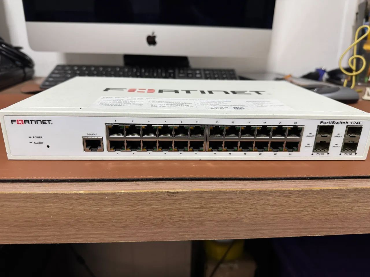 Switch Fortinet FS124E - Foto 3