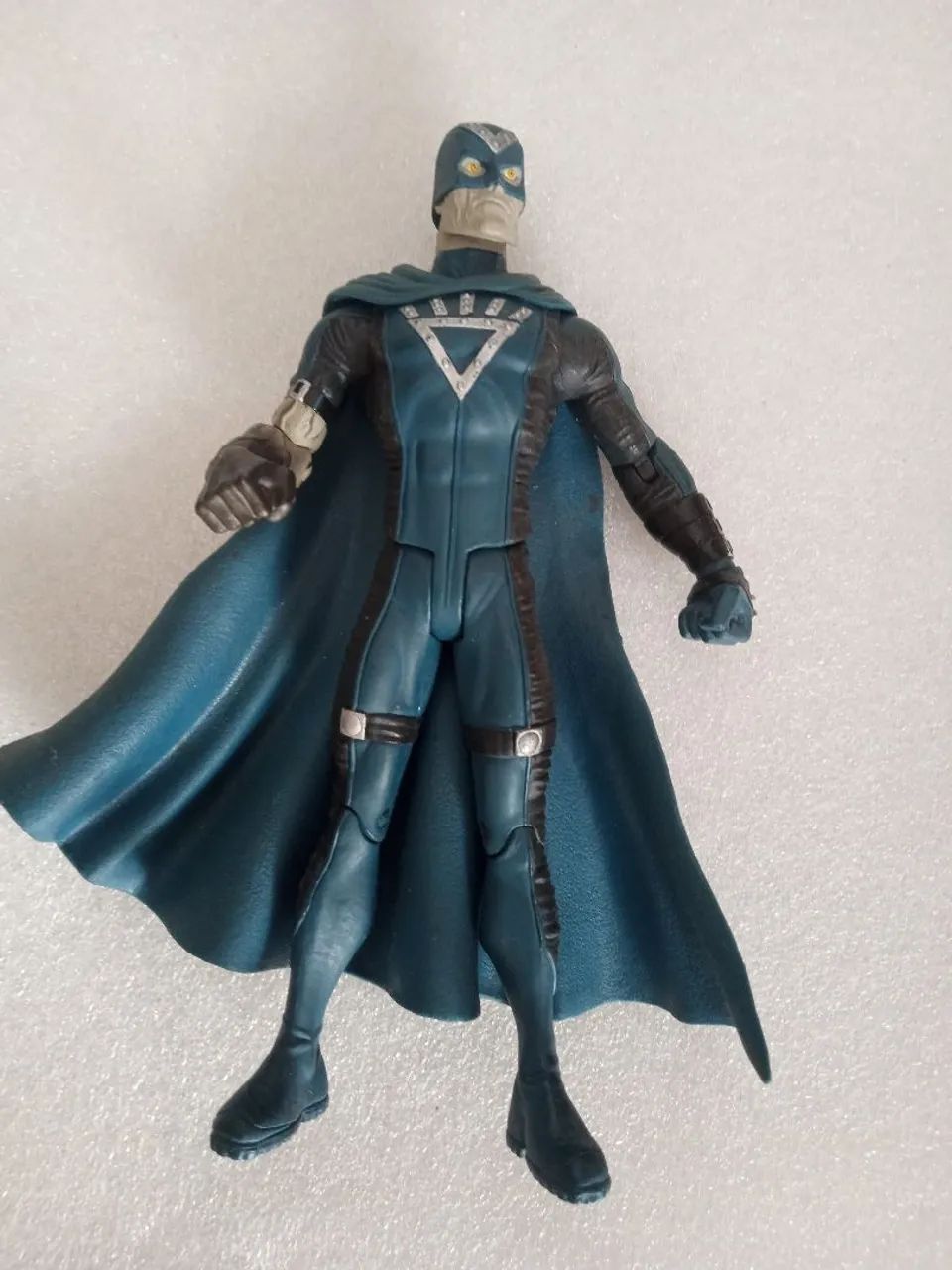 DC direct não McFarlane Mão negra  - Foto 3