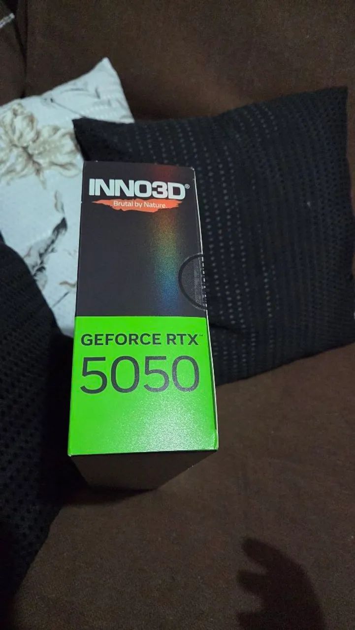 RTX 5050 8 GB Inno3d Twin x2 - Foto 4