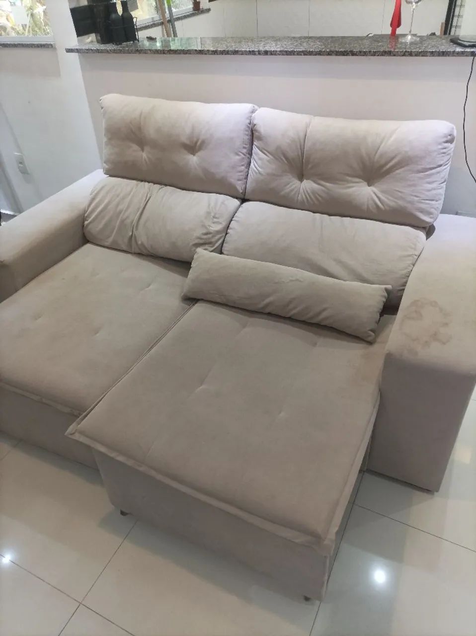 Sofa436600660348774400