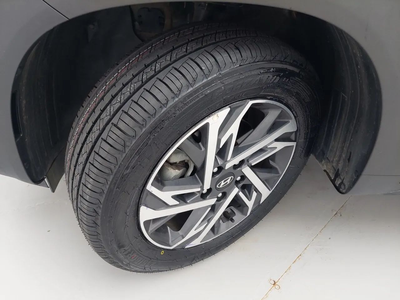 Hyundai Creta Limited 1.0 TB 12V Flex Aut., foto 11 de 18