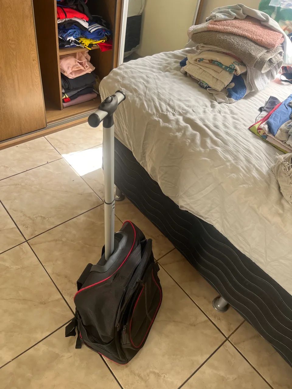 Mochila Targus com rodinhas - Foto 2