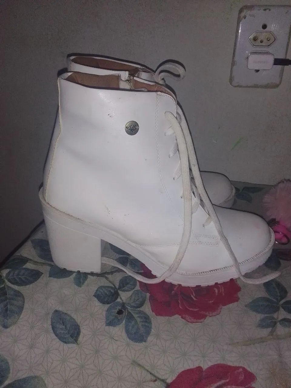 Bota com Salto - Foto 3