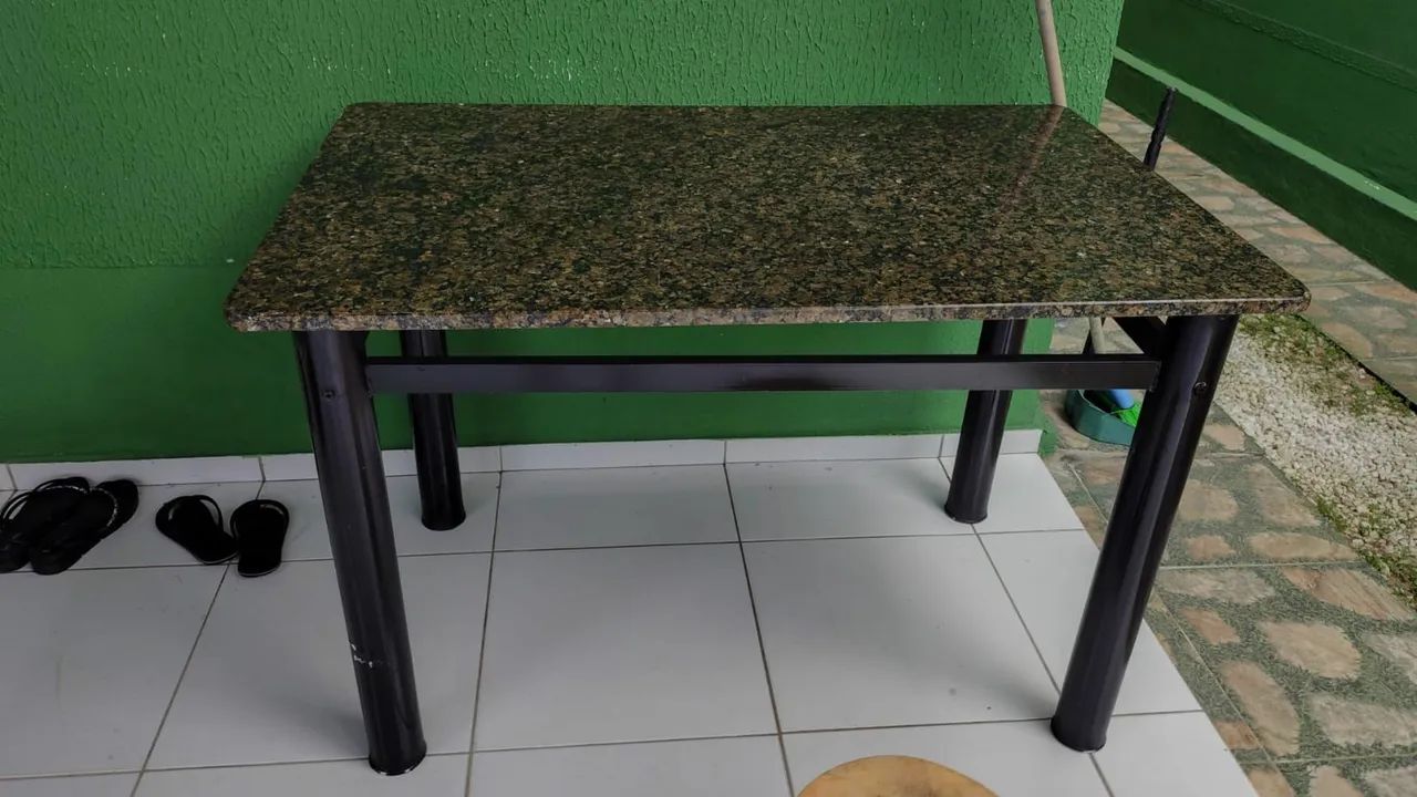 Mesa de mármore 
