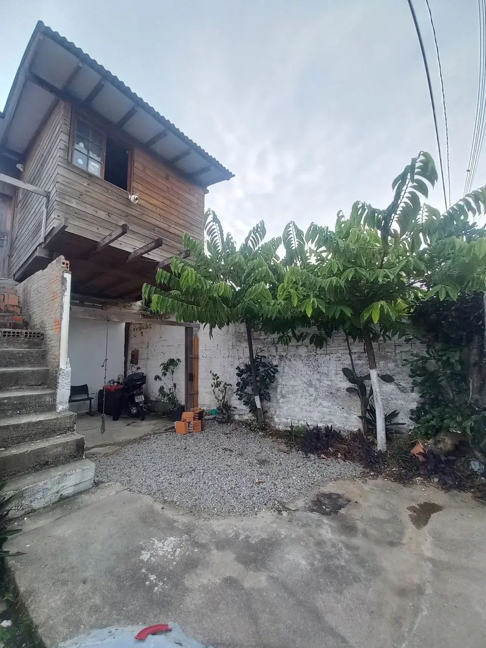 Vendo casa na Tapera da base sul da ilha