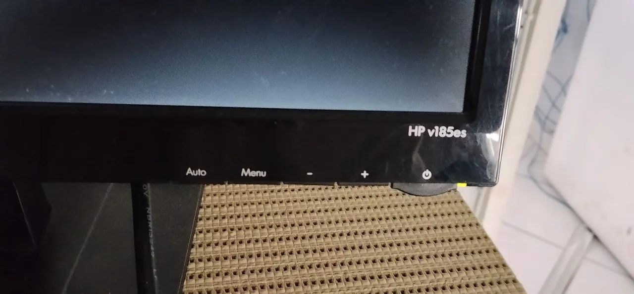 monitor LCD HP v185es de 18,5 polegadas funcionando perfeitamente  - Foto 2