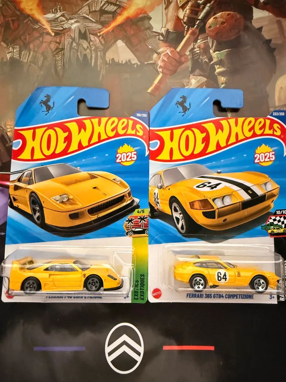 Hot Wheels Ferrari F40 Amarela e 365 GTB4 Amarela - Hobbies e