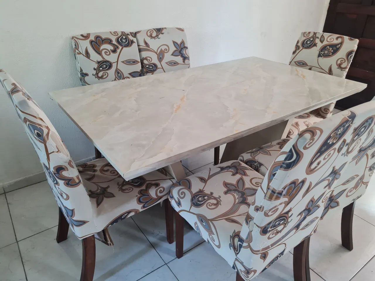 Mesa de vidro temperado c/6 cadeiras - usado - Foto 2