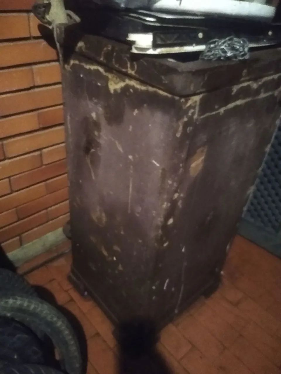 Cofre antigo  - Foto 3