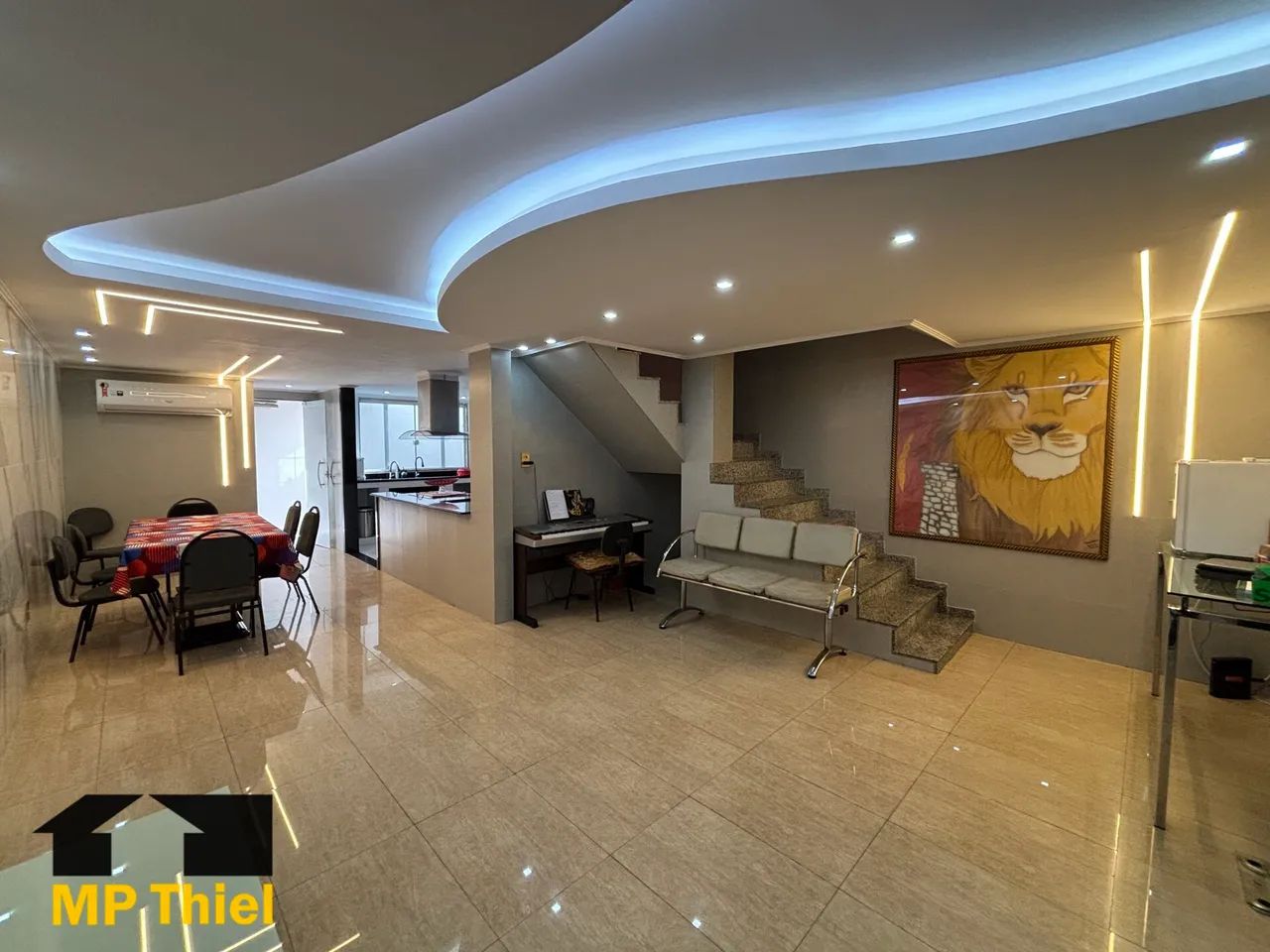 Cond. Beija-Flor I, Triplex com Terraço - Foto 3
