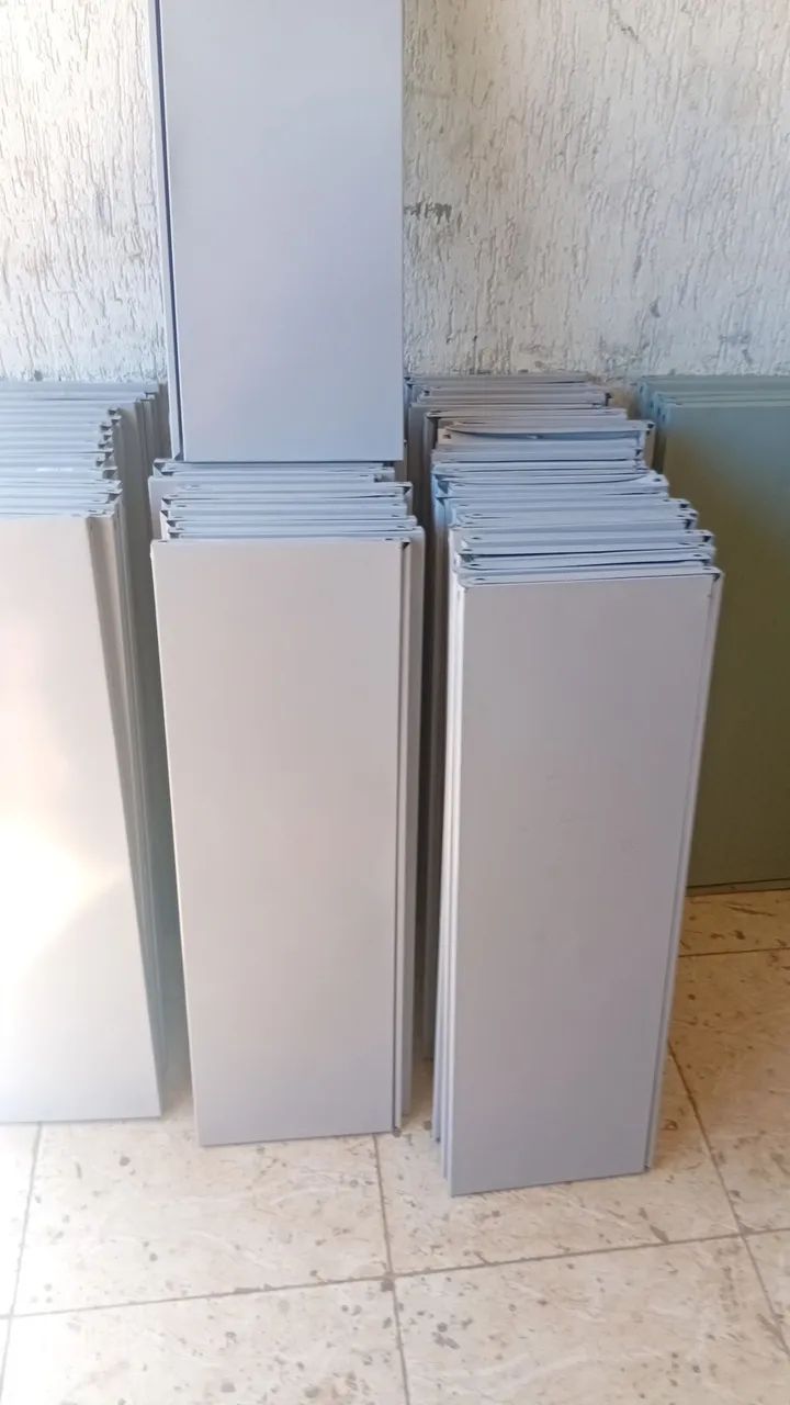 Prateleiras de aço 30cm  - Foto 2
