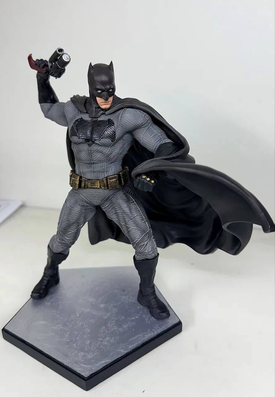 Estátua do Batman / Action figure  - Foto 5