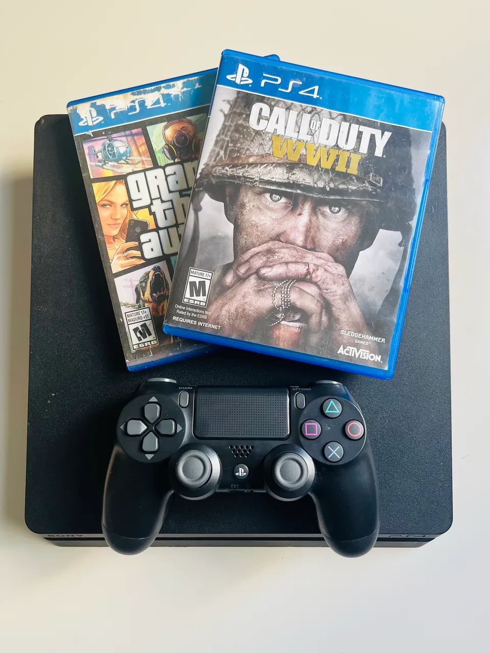 PS4 500GB + 2 Jogos - Foto 2