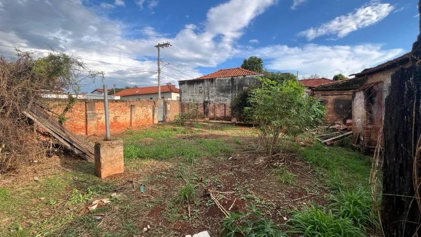 Casa 3 quartos + Terreno 436m² no Centro - Delfinópolis/MG - Foto 5