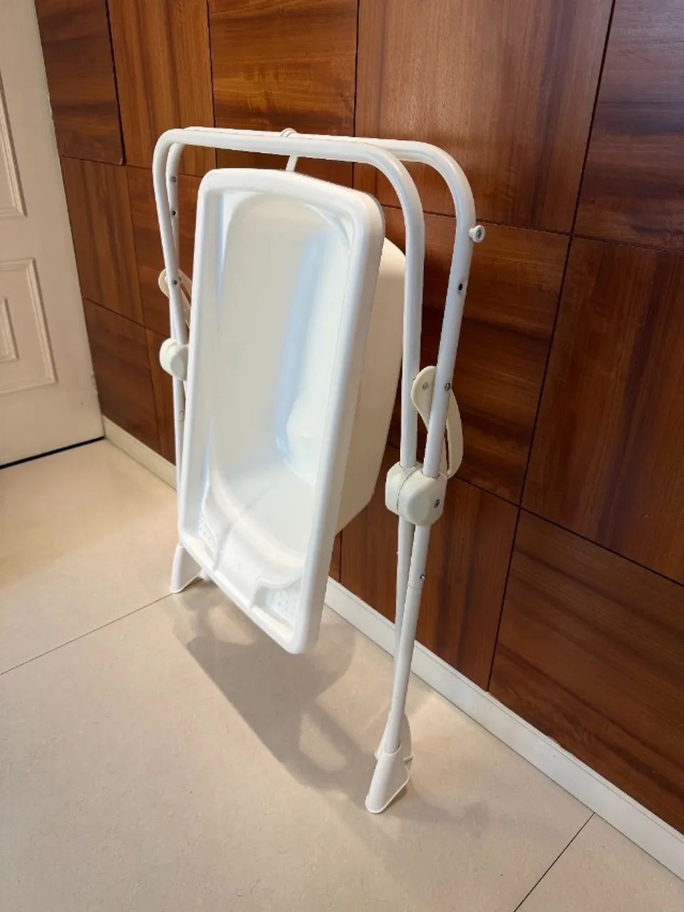 Banheira para Bebê Burigotto Completa (Com Suporte e Redutor) - Foto 3