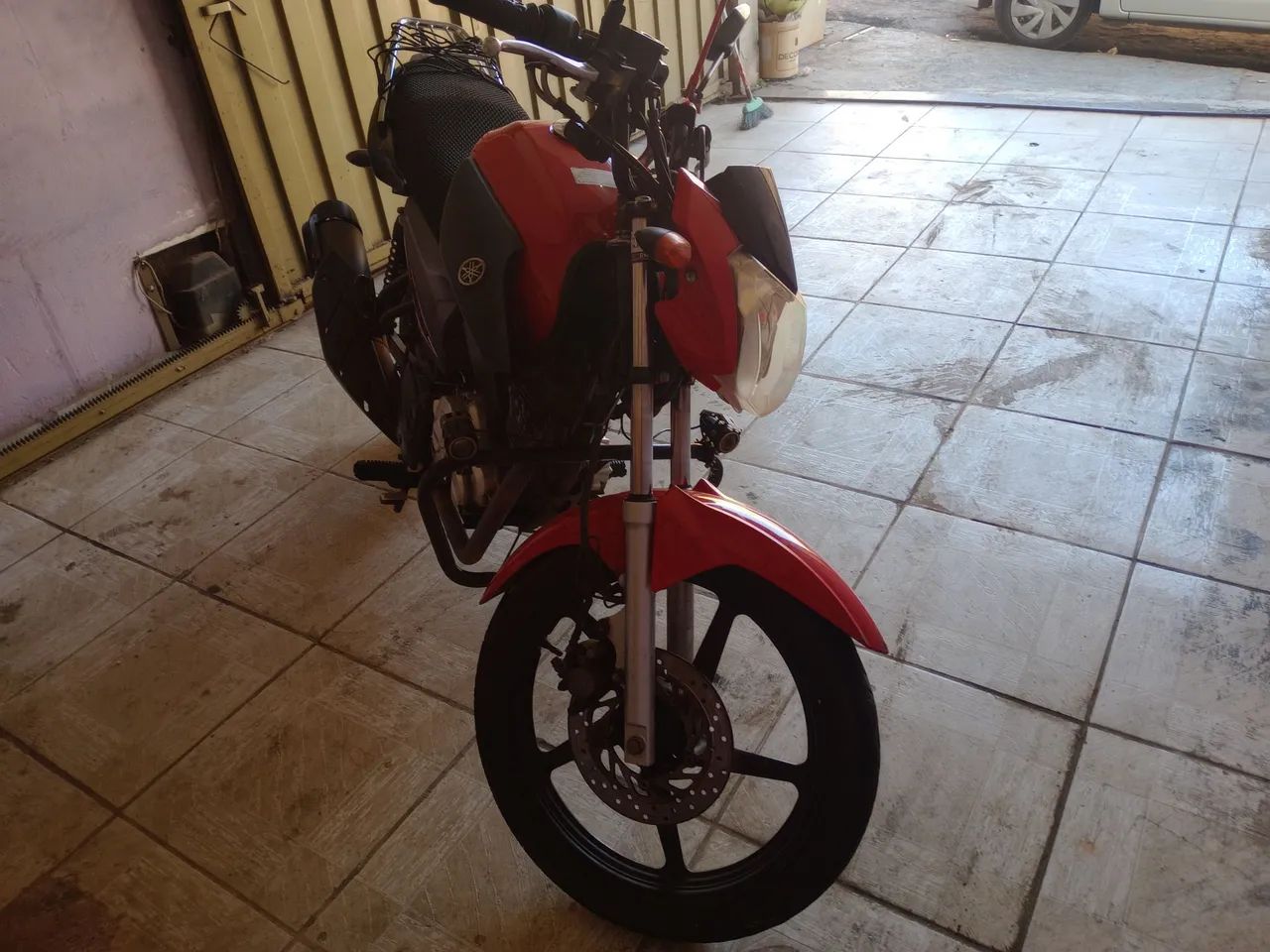 Moto inteira , só pegar e anda - Foto 2