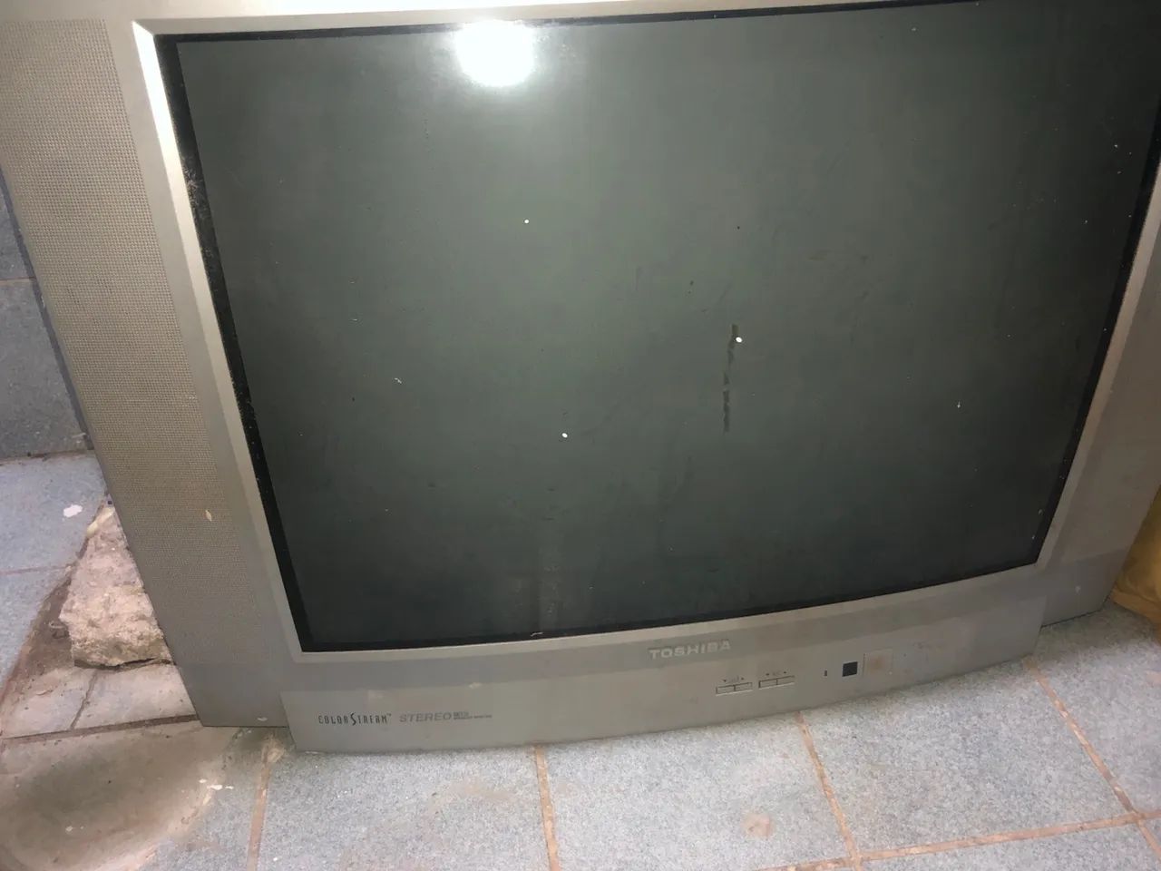Tv toshiba antiga  - Foto 3
