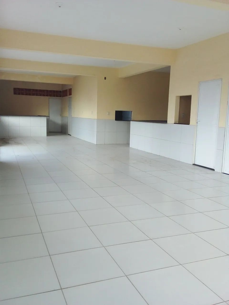 TRANQUEDO NEVES - Rua Do Marfim, 17, aproximadamente 210m², loja ampla de esquina, com 4 b - Foto 4