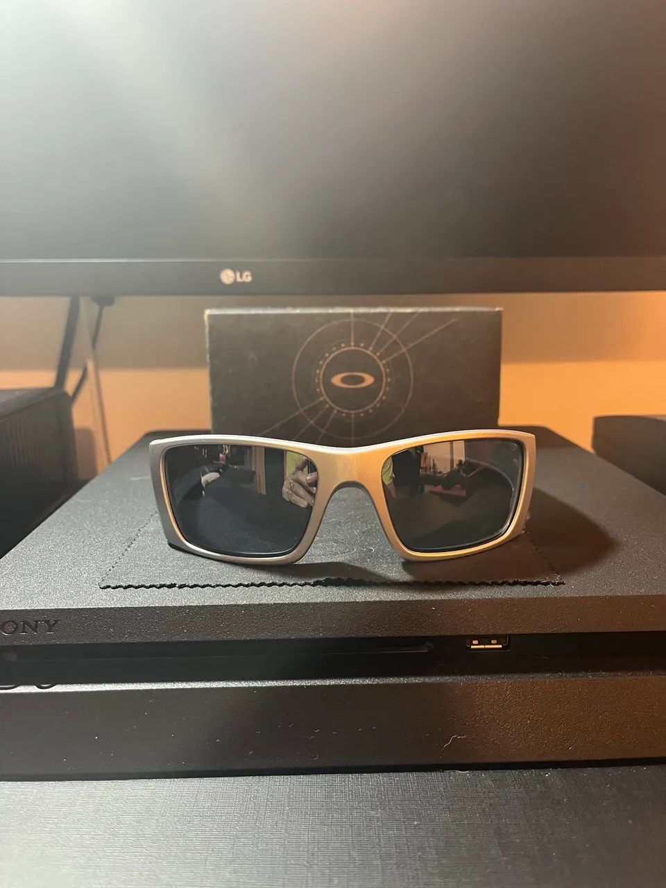 Oakley fuel Cell Frame X Silver lentes Prizm Black NOVA - Foto 3