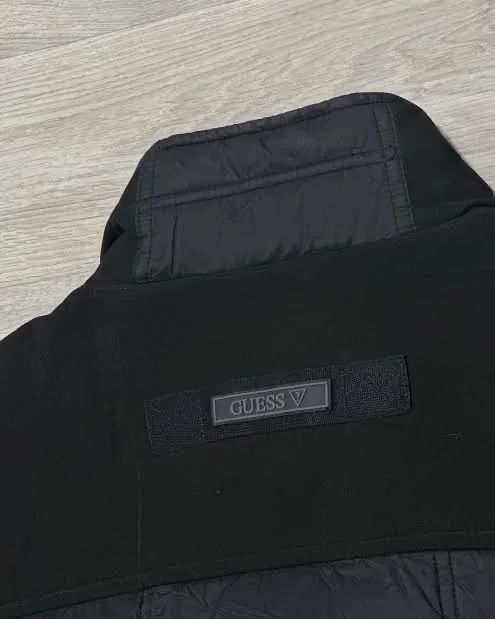  Jaqueta Híbrida Puffer Softshell Masculina Guess - Foto 4