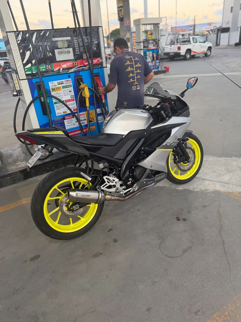 R15  - Foto 3