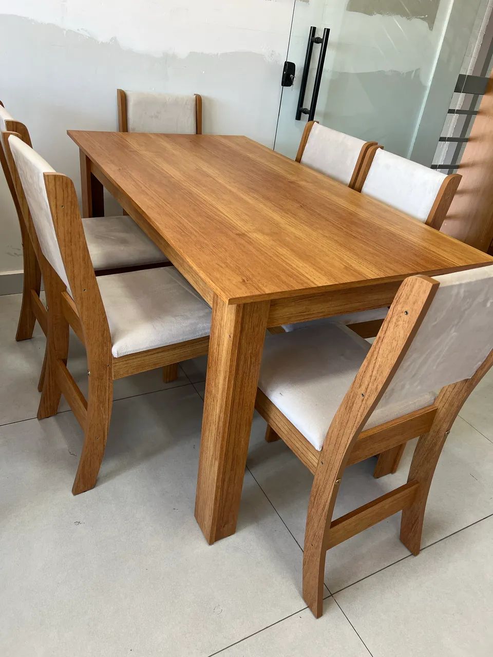 Mesa 6 Cadeiras ULTIMA PEÇA