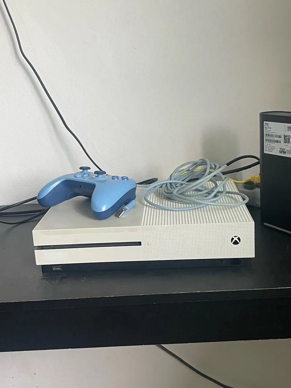 Vendo XBOX One S - Foto 2