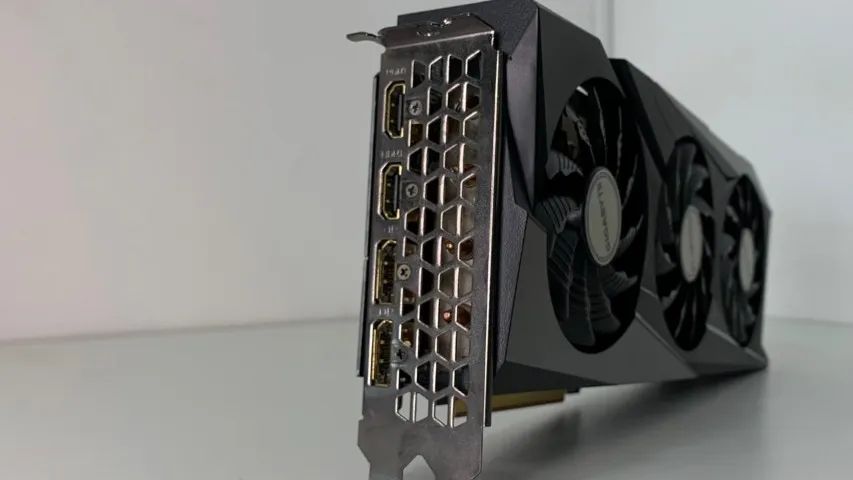 RX 7600 8GB GIGABYTE COM CAIXA - Foto 4