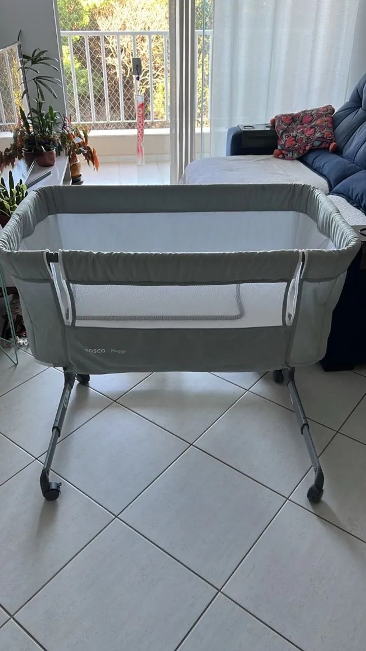 Berço portátil Cosco Pluggy