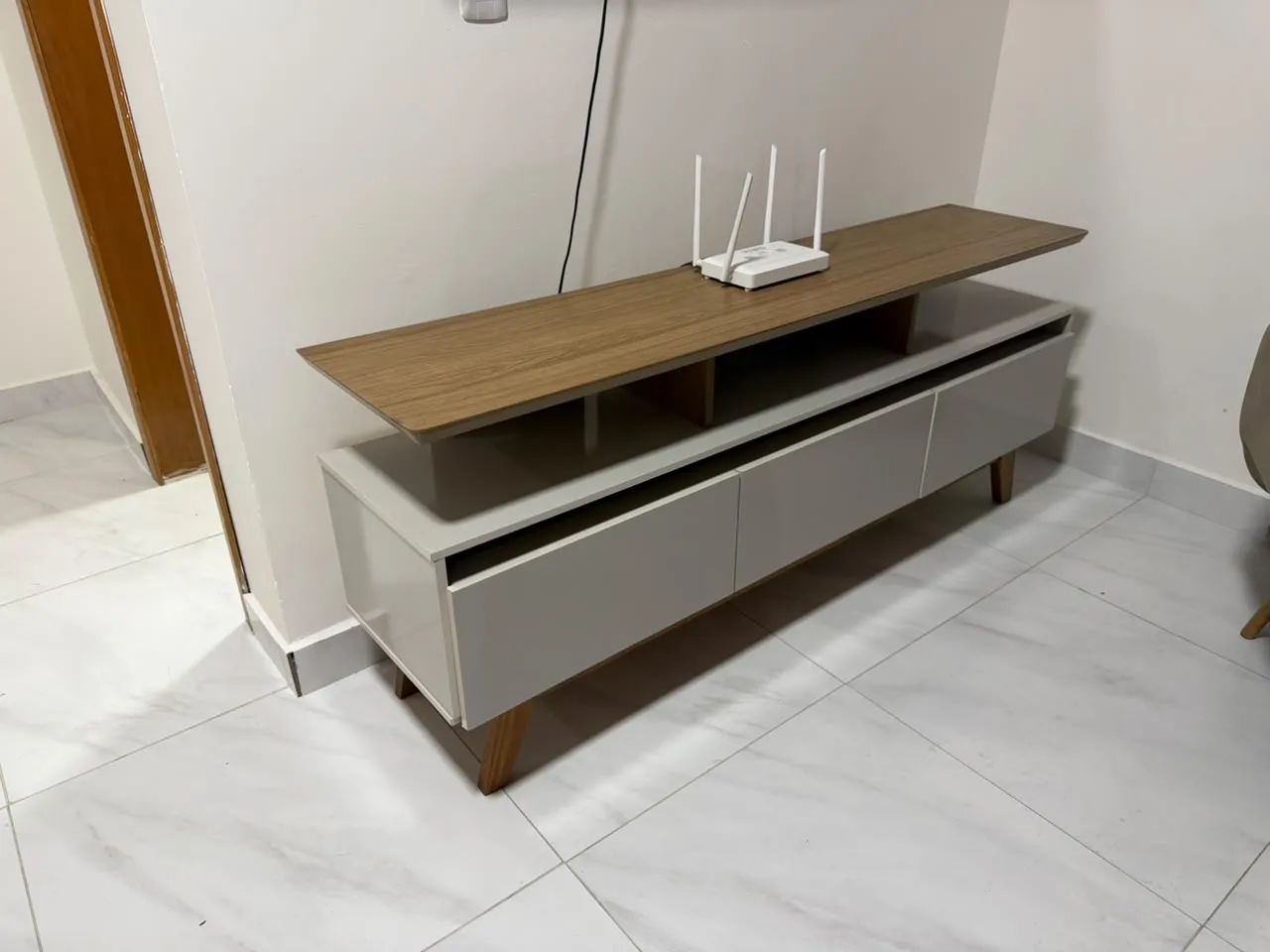 Rack com gavetas e divisórias perfeito estado 