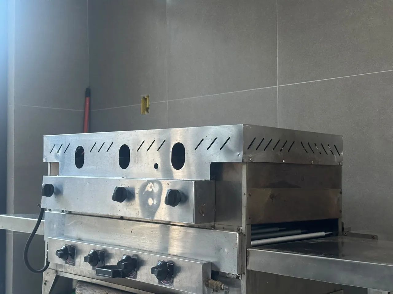 Forno de Esteira