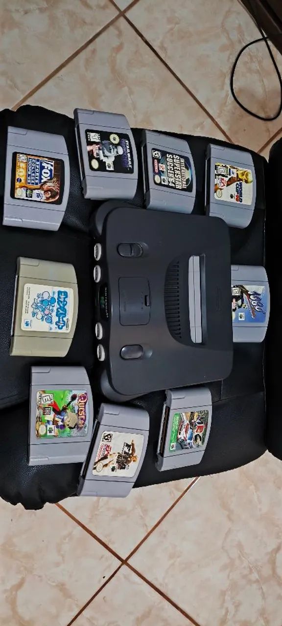 Nintendo 64 com 8 games