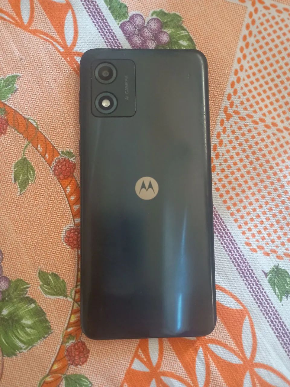 Moto e13