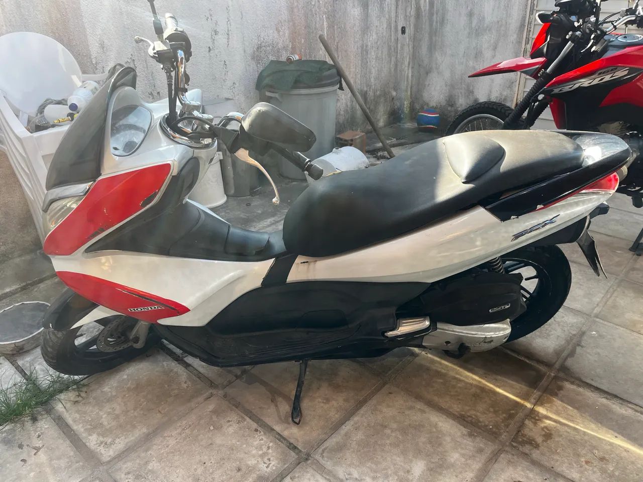 HONDA PCX 150 - 2015 - Foto 4