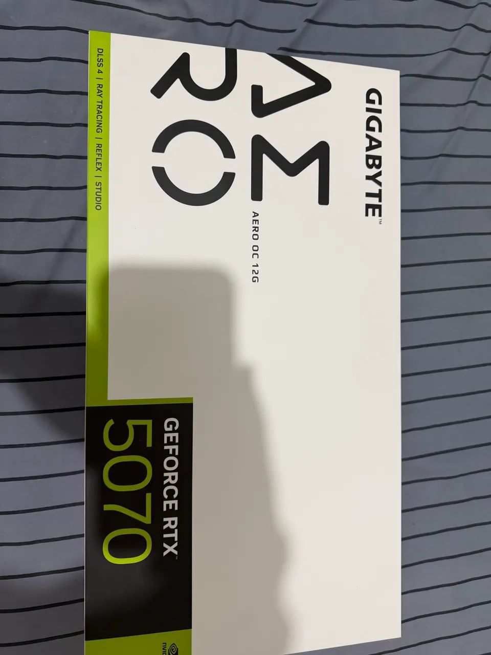 Rtx 5070 aero 12GB