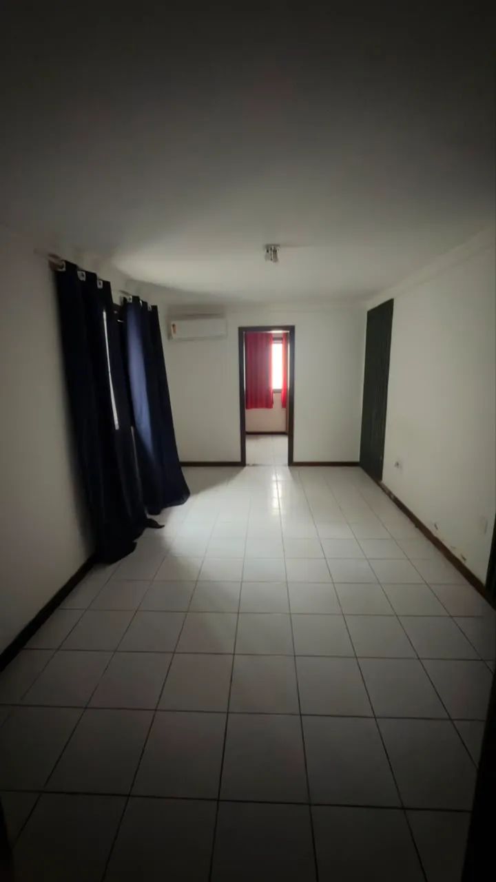 CASA AMPLA COM PISCINA E 5 QUARTOS NO MUCHILA 2 - R$ 2.600 - Foto 5