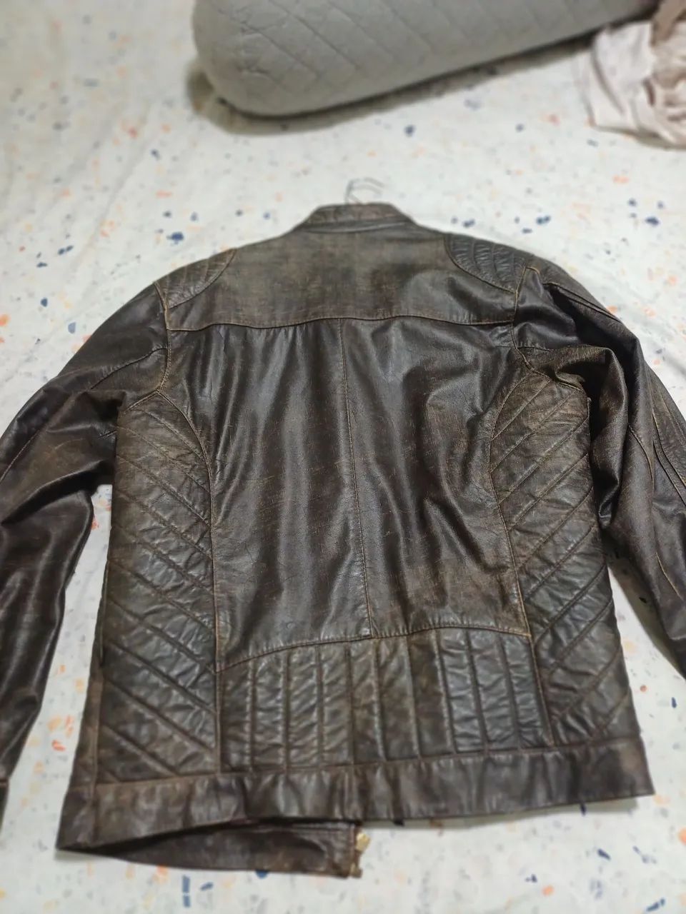 Jaqueta estilo wolverine