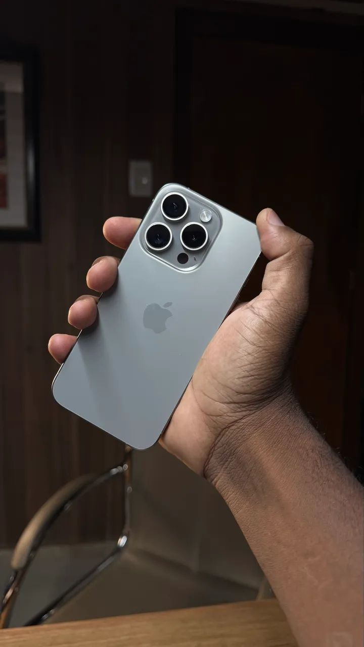 iPhone 15 Pro 512GB Seminovo 