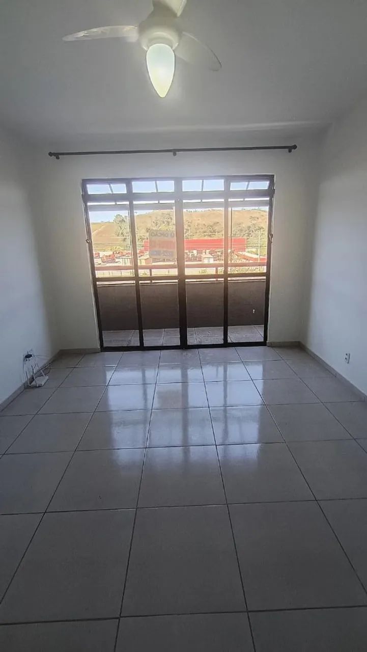 Sala comercial 32m² em Benfica - Foto 2