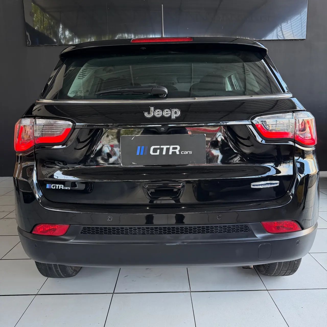 Jeep Compass Longitude 2.0 4X2 Flex 16V Aut. 2018 - Foto 4
