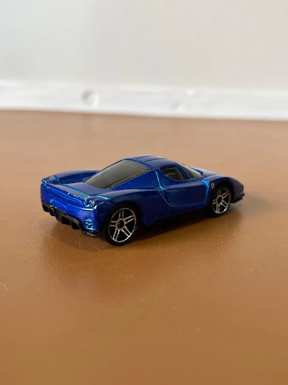 Hotwheels Loose Ferrari Enzo Azul - Foto 4