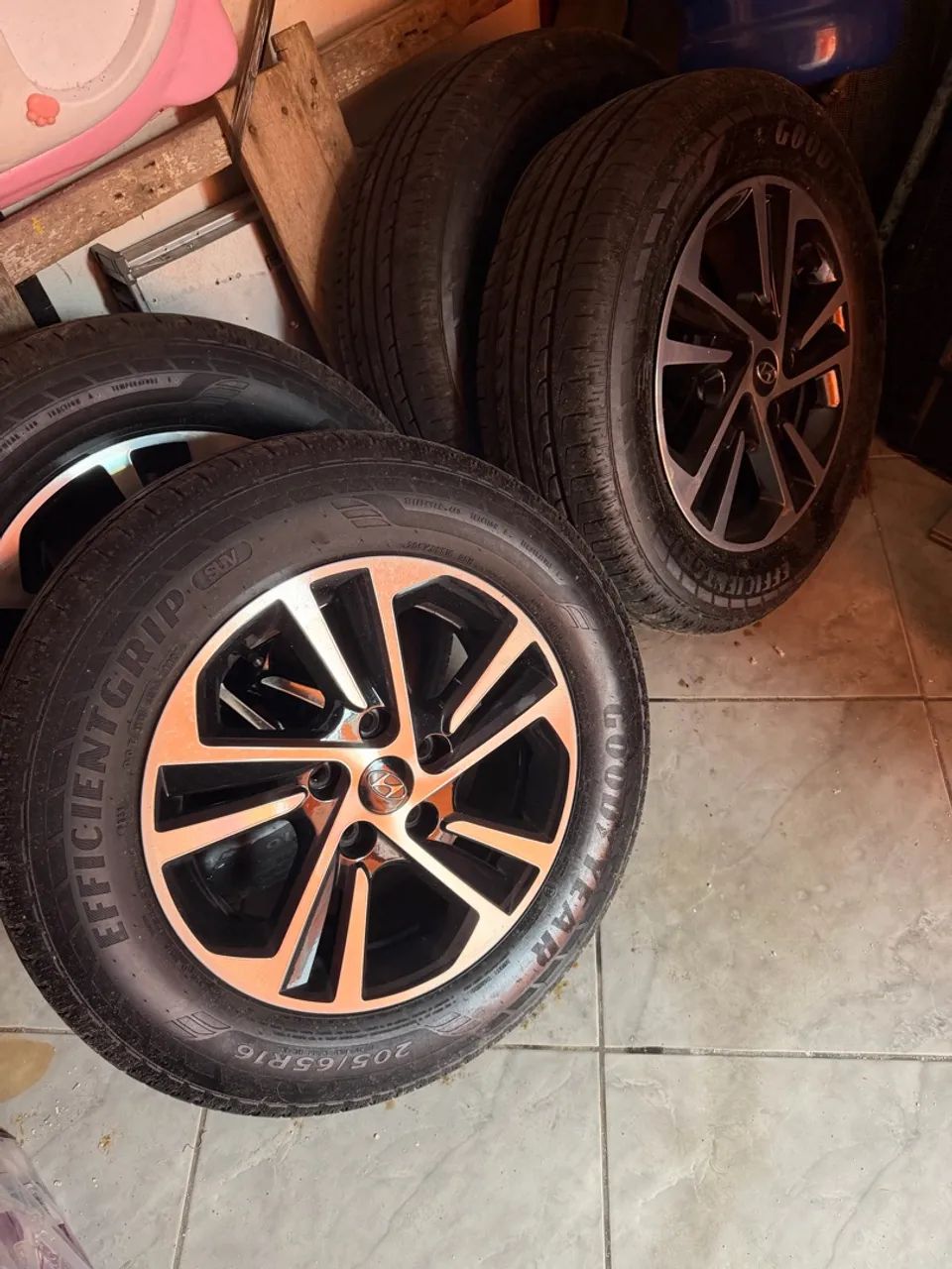 Rodas Creta - Foto 2