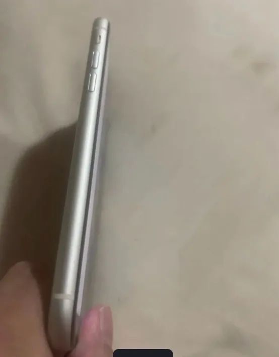 Vende se iPhone branco 64gb - Foto 5