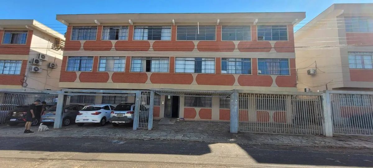 Apto Térreo c/ 3 Quartos sendo 1 Suíte - Monte Líbano