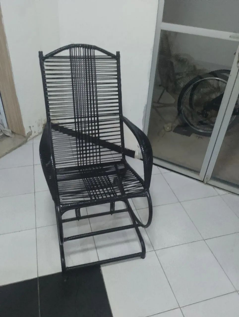 Cadeira de balanço  - Foto 3