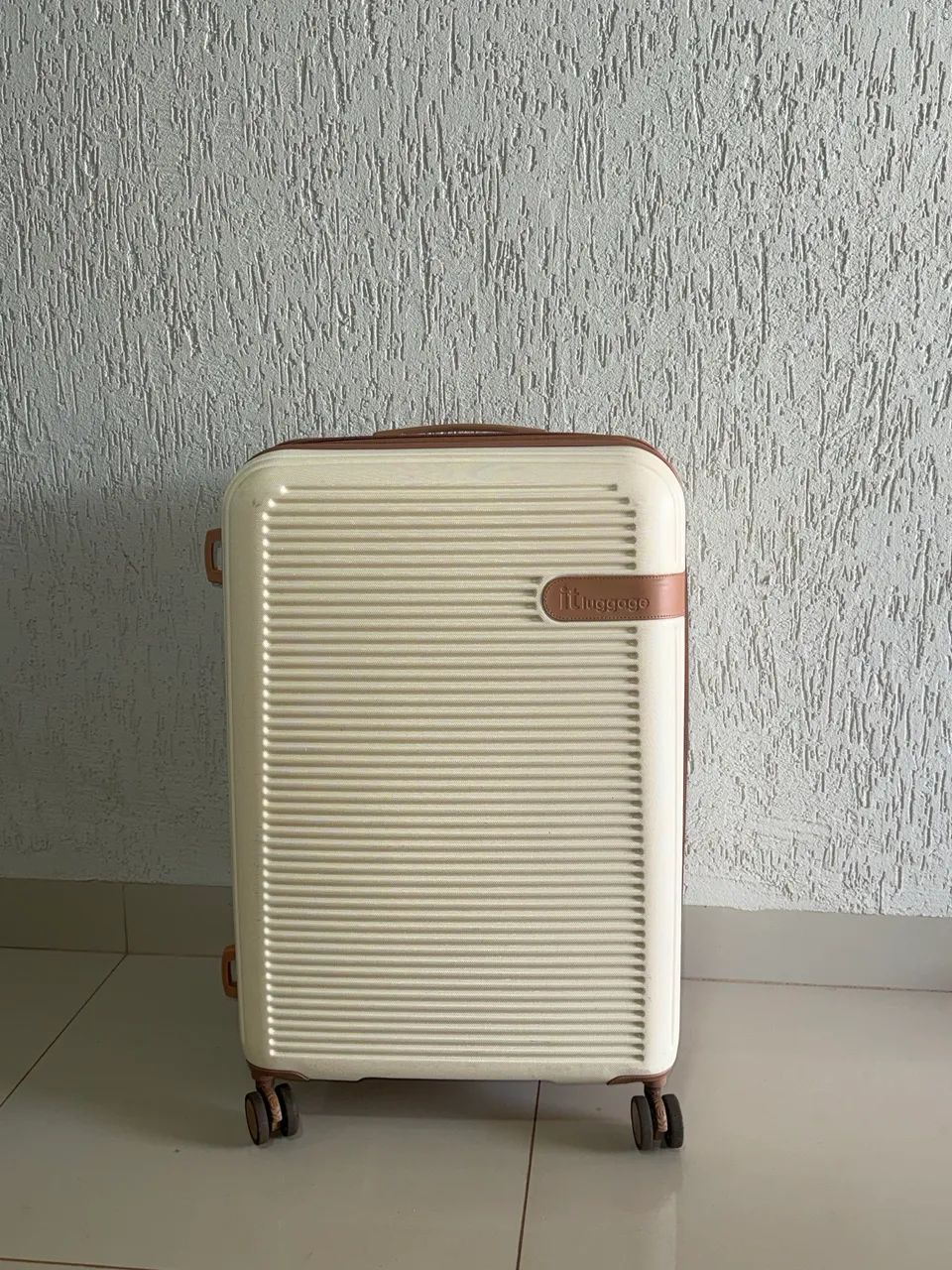 Malas de viagem semi nova - Foto 4