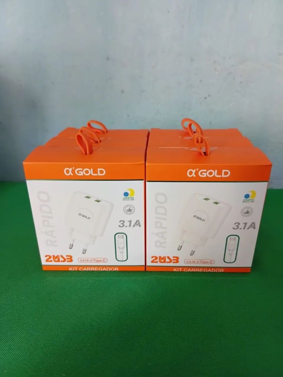 Carregador tipo C com duas entrada USB  - Foto 5